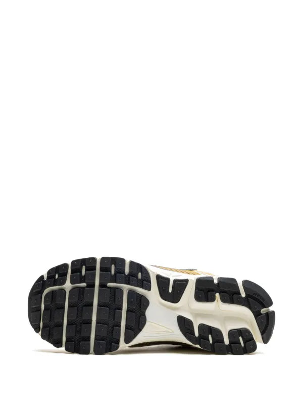 Nike Zoom Vomero 5 "Metallic Gold" sneakers