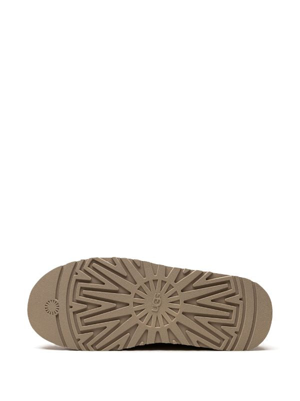 UGG Tazz "Sand" sneakers