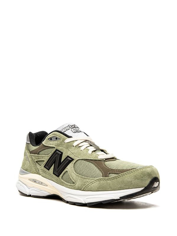New Balance
x JJJJound 990v3 Olive Sneakers
