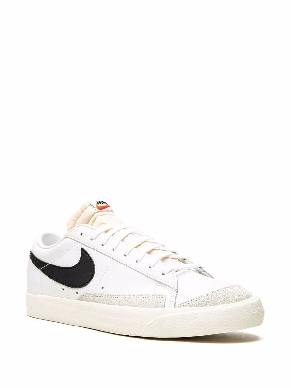 Nike Blazer Low '77 Vintage "White/Black" sneakers