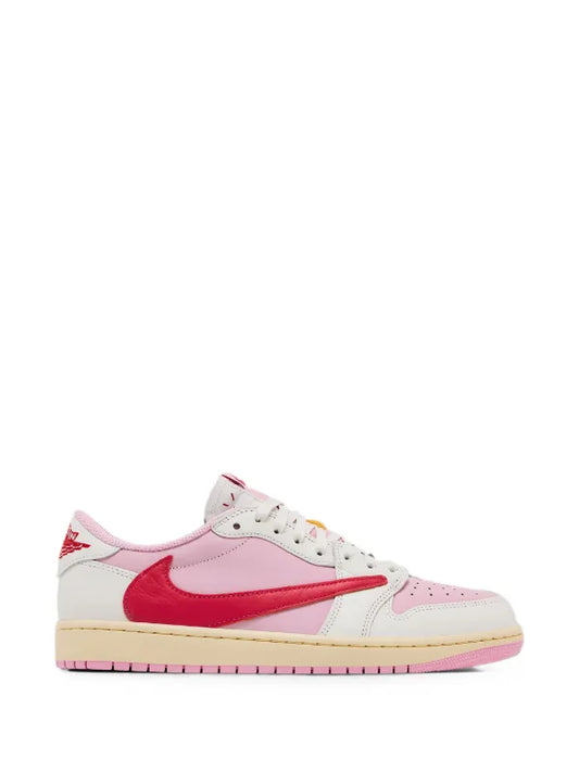 Jordan 1 Retro Low OG SP
Travis Scott Sail Tropical Pink