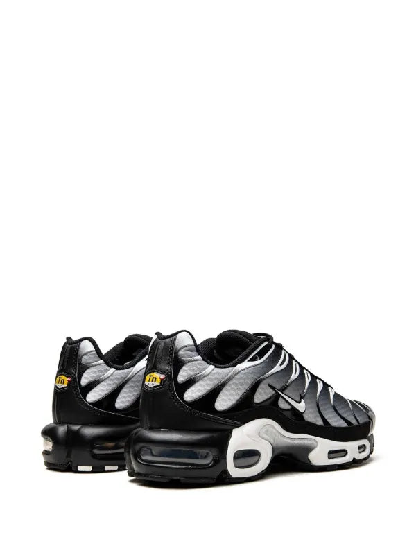Nike Air Max Plus "Black/Silver" sneakers