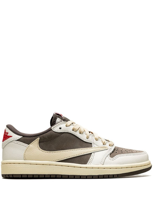 AIR JORDAN 1 RETRO LOW OG SP "TRAVIS SCOTT REVERSE MOCHA"