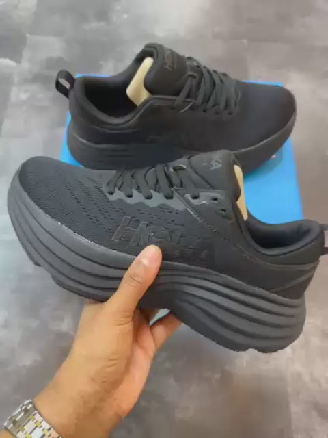 Hoka One One Bondi 8 Triple black