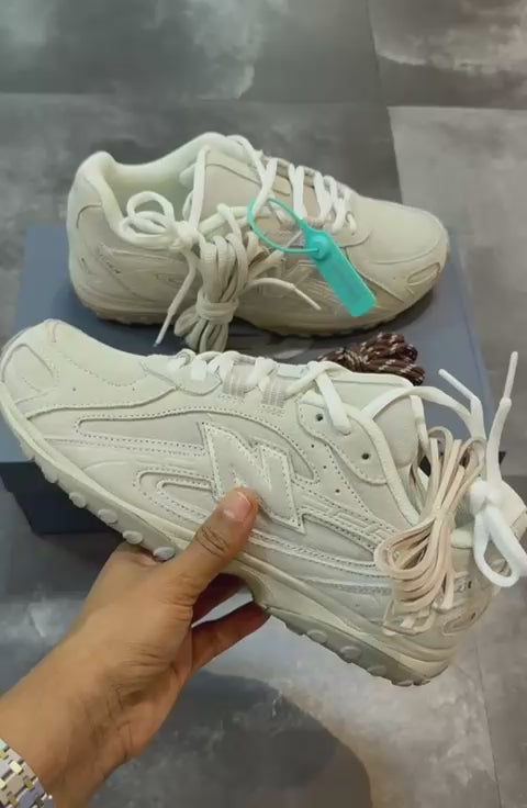 New Balance 204L Timberwolf